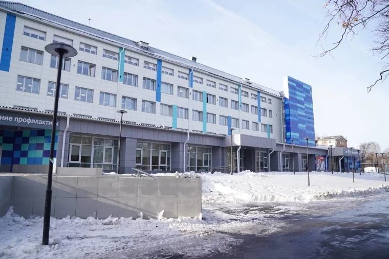 Фото: В Кузбасс с рабочим визитом прибыл Владимир Зеленский 6
