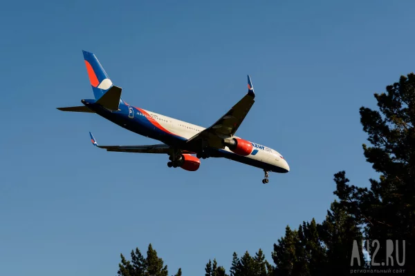 В Новокузнецке авиарейсы до Таиланда и Вьетнама задержали на 12 часов