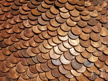 Фото: Супружеская пара обнаружила под своими половицами клад из монет XVIII века 1