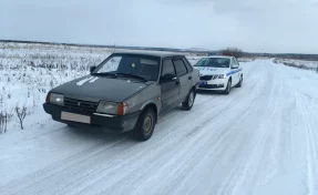 В Кузбассе задержали 48-летнего пьяного водителя без прав