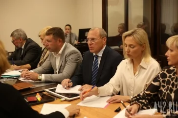 Фото: В кемеровском суде началось первое заседание по делу экс-президента холдинга «СДС» Михаила Федяева 3