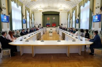 Фото: Власти Кузбасса наградили 43 человека по случаю празднования Дня энергетика 1