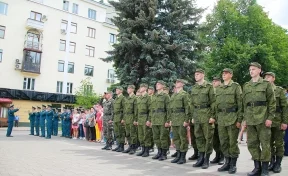 15 кузбассовцев отправились служить в Президентский полк