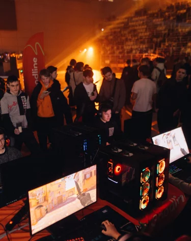 Крупнейший киберфестиваль Кузбасса отгремел в Кемерове: рассказываем и показываем, как это было