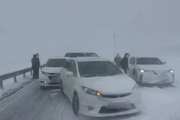 11 машин столкнулись на федеральной трассе в Забайкалье, движение перекрыто