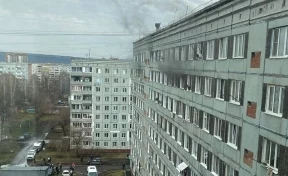 В Кемерове загорелось общежитие на бульваре Строителей