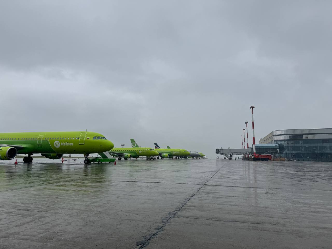 Самолёты из Новосибирска и Барнаула сели в Новокузнецке из-за тумана