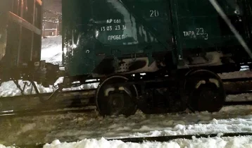 Фото: Три вагона с углём сошли с рельсов в Кузбассе: прокуратура начала проверку 1