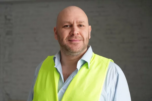 Кемеровчанин создал обучающий курс с использованием AR-очков для сотрудников завода