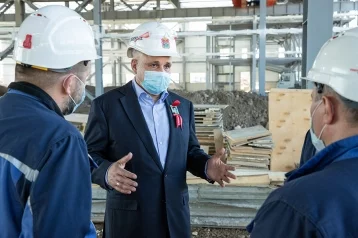 Фото: Губернатор Кузбасса оценил ход строительства техцентра «БелАЗ» 1
