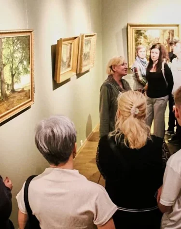 В Кемерове выставку картин Ивана Шишкина продлят до 18 января