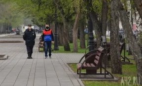 В Кемерове за сутки выявили более 60 нарушений масочного режима 
