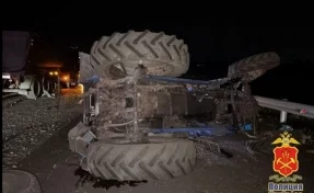 В Кузбассе водителя фуры отправили в колонию за смертельное ДТП с трактором