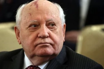 Фото: СМИ: Михаил Горбачёв попал в больницу 1