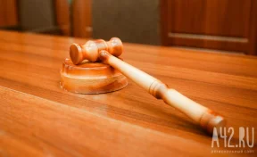 В Амурской области девушка обвинила отчима в педофилии и попала под суд