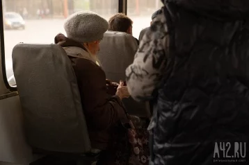 Фото: В Новокузнецке из-за погоды ограничили автобусные рейсы в посёлок Апанас 1