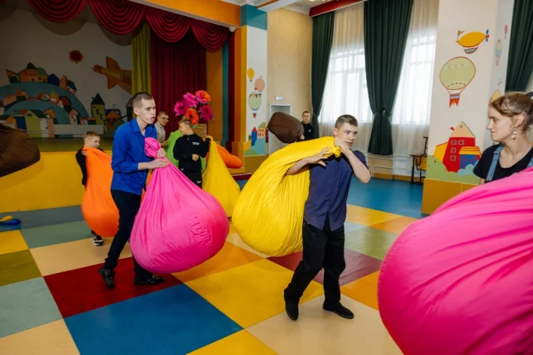 Фото: Добрый подарок для особых детей 5