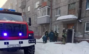 Один человек пострадал на пожаре в пятиэтажке в Новокузнецке