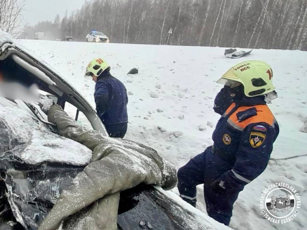 На трассе Томск-Мариинск произошло смертельное ДТП, погибла женщина 