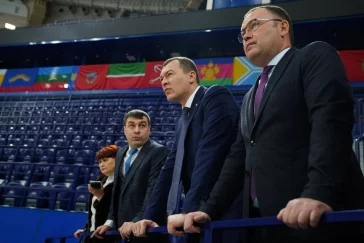 Фото: В Кузбасс с первым рабочим визитом прибыл глава Минспорта РФ Михаил Дегтярёв 3