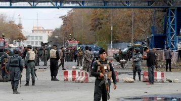 Фото: В результате взрыва в центре Кабула погибли не менее 40 человек 1