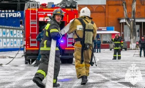 В Новокузнецке прошли пожарно-тактические учения