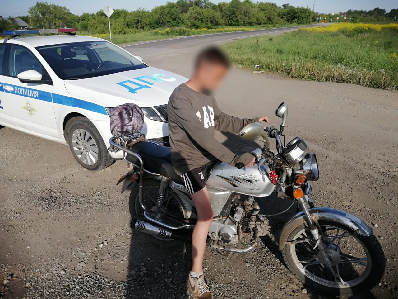 Жительница Кузбасса дала мопед 14-летнему сыну и была оштрафована на 30 тысяч рублей