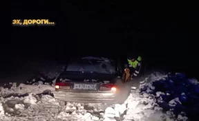 В Кузбассе пенсионер попал в снежный плен и провёл на морозе больше 2 часов