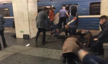 Фото: В петербургском метро найдена ещё одна бомба 1