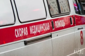 Фото: Телеканал «360»: в Москве подросток упал с 12 этажа на автомобиль и выжил  1