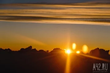Фото: Серебристые светящиеся облака: в планетарии рассказали о красивом явлении, которое могут наблюдать кузбассовцы 1