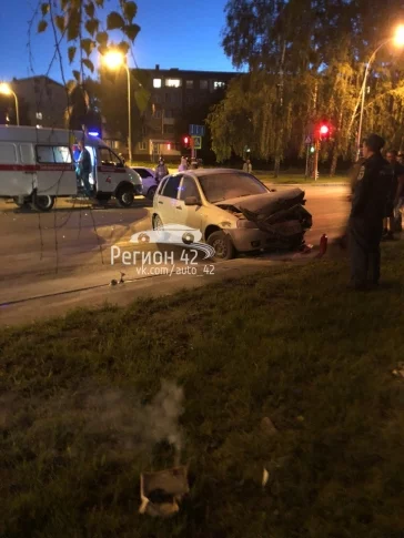 Фото: В Кемерове женщина пострадала в ДТП 2