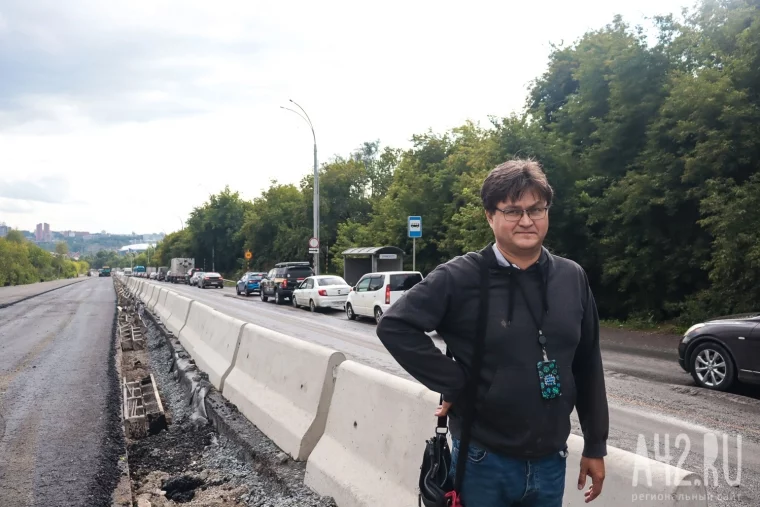 Фото: Прошло три месяца с начала ремонта Кузбасского моста. Мы проверили, как быстрее его пересечь: на автобусе, в машине или пешком 20