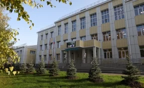 Крупнейший лицей посёлка Бачатский модернизирован при поддержке УК «Кузбассразрезуголь»
