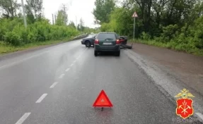В Кузбассе банда из 24 человек заработала 8 млн рублей на автоподставах