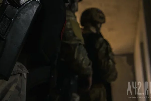 Колонна Красного Креста выдвинулась к месту передачи заложников, которых освободит ХАМАС