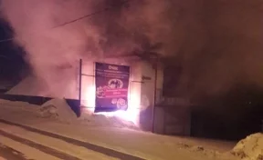 В кемеровском кафе произошёл крупный пожар