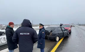 На Кубани 5 человек пострадали в ДТП с 20 автомобилями на трассе 