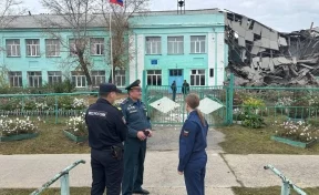 «Событие по-настоящему страшное»: Травников пообещал принять жёсткие решения после обрушения школы в Татарске