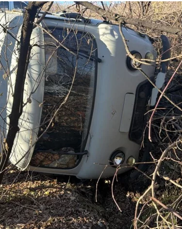 В Кузбассе житель Иркутской области после ночного клуба угнал автомобиль и совершил ДТП