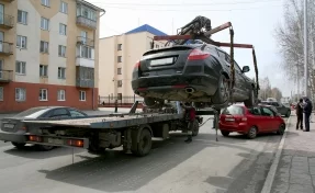 В Кемерове эвакуировали 32 автомобиля-нарушителя