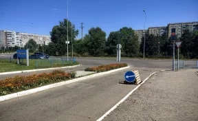 В Новокузнецке из-за разбитой дороги изменили маршрут автобуса