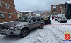 В Шерегеше автомобиль насмерть сбил 7-летнюю девочку на пешеходном переходе