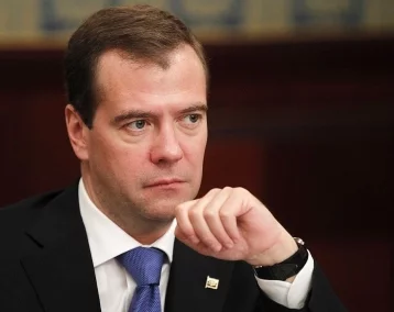 Фото: Медведев выступил против закрепления понятия «неполный рабочий день» в ТК РФ 1