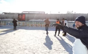В Кузбассе священнослужители сыграли в футбол с заключёнными
