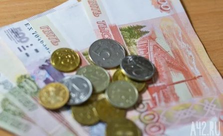 Кузбассовец лишился денег, пока ждал доставку товаров с маркетплейса