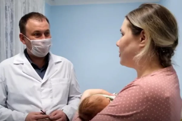 Илья Середюк проверил в Новокузнецке работу родильного дома № 2 