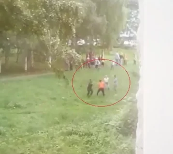 Фото: В Кемерове избиение девочки-подростка тремя сверстницами сняли на видео 1
