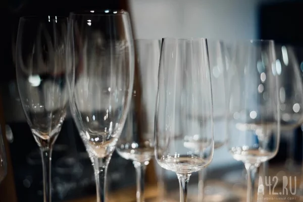 Нарколог посоветовал есть пюре, чтобы не опьянеть в новогоднюю ночь