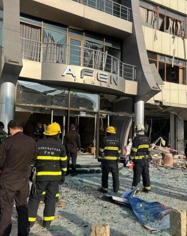 Взрыв прогремел в центре Баку, пострадали семь человек